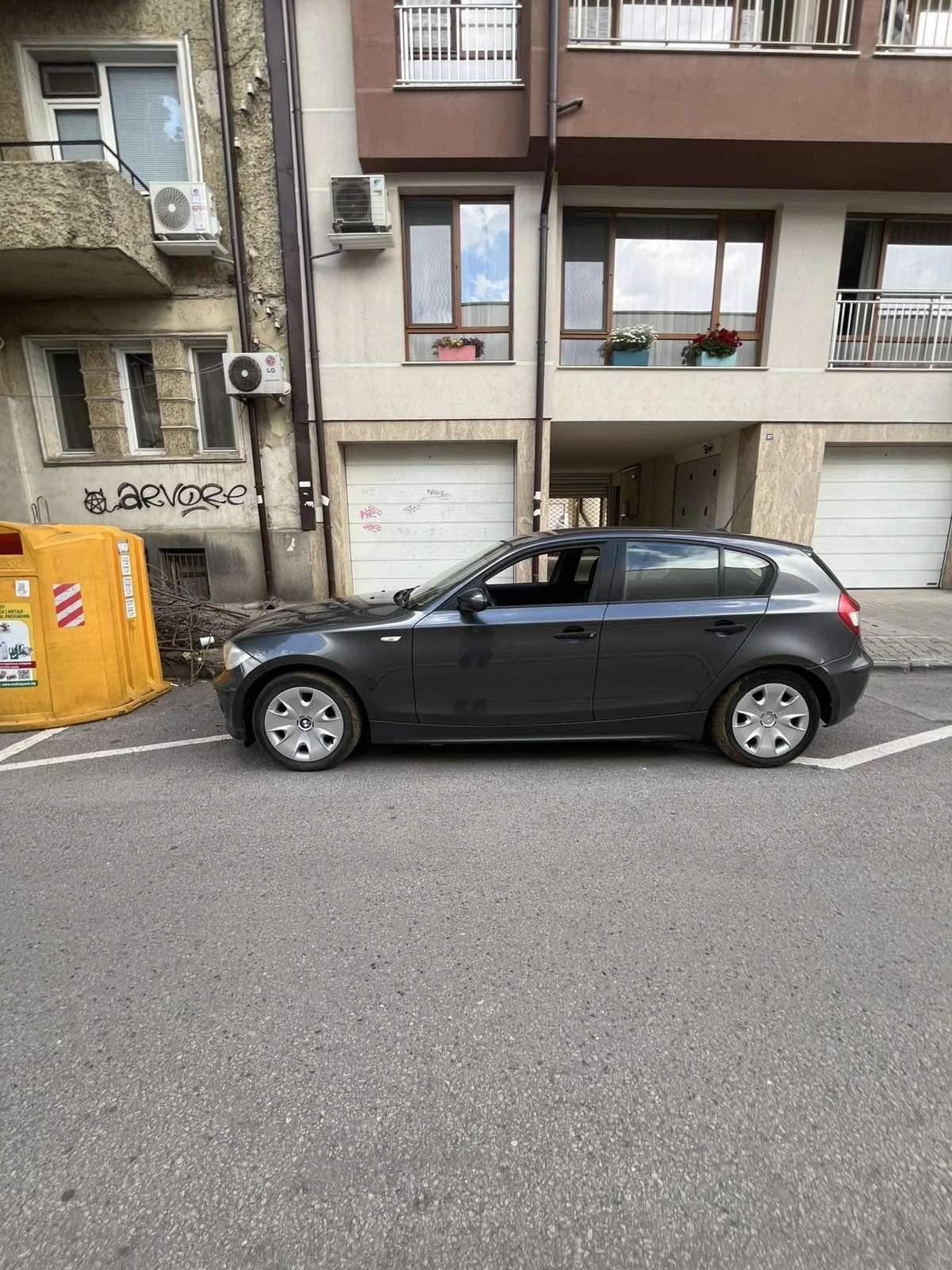 BMW 118 Bmw 118i  Бензин + Газ, снимка 2 - Автомобили и джипове - 55825175