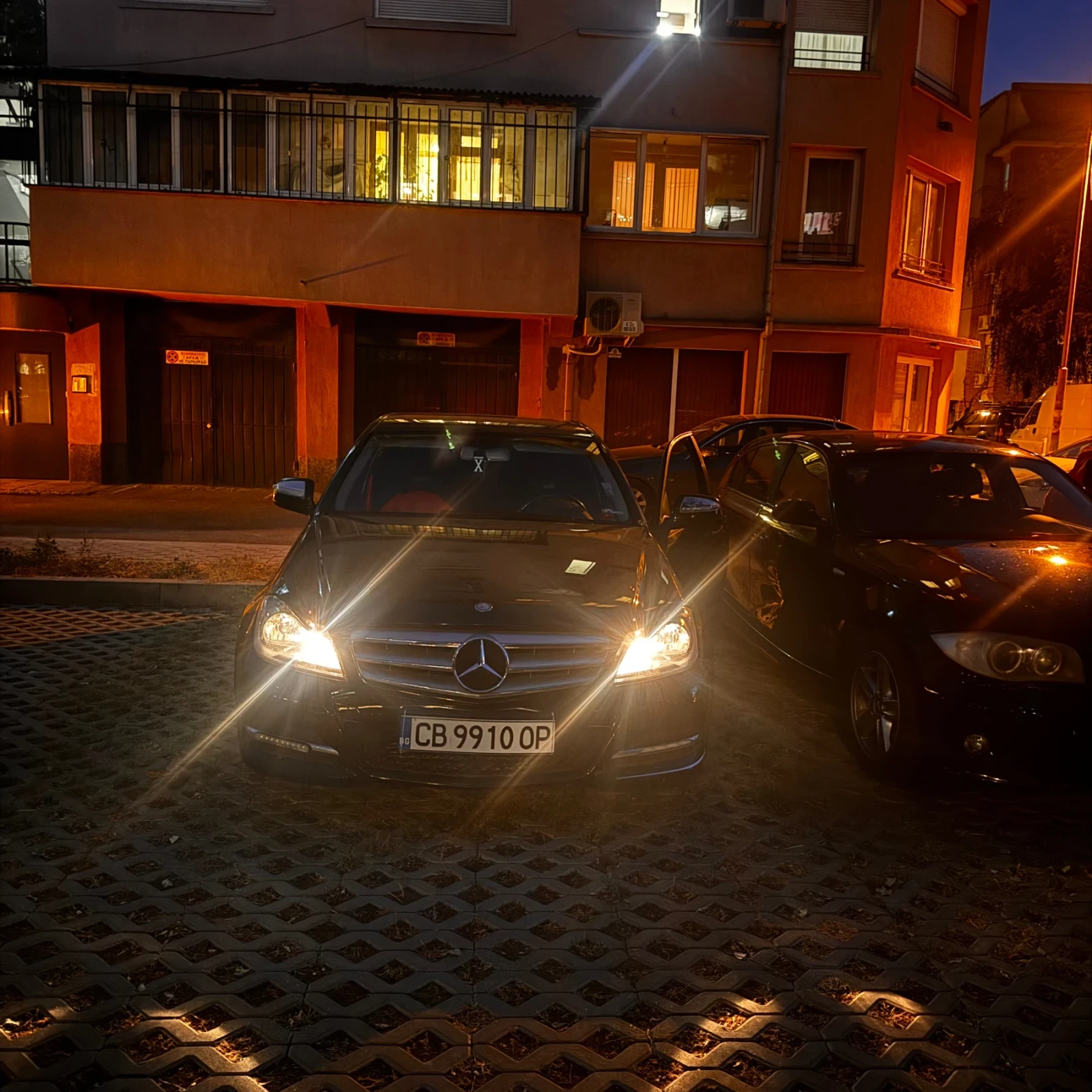 Mercedes-Benz C 200, снимка 3 - Автомобили и джипове - 55851202