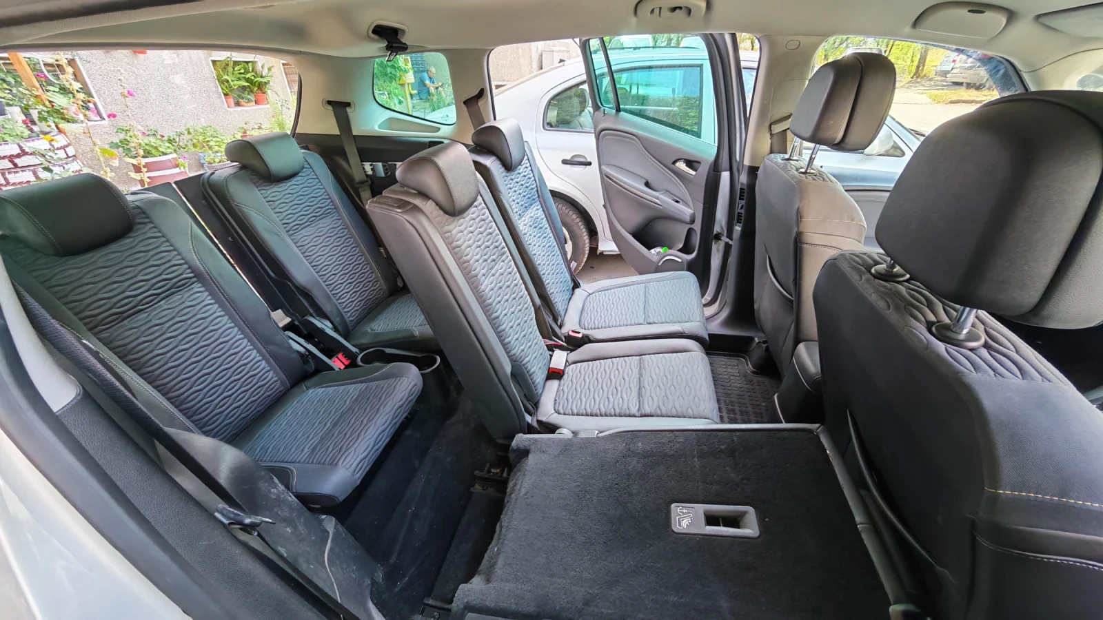 Opel Zafira, снимка 8 - Автомобили и джипове - 55879141