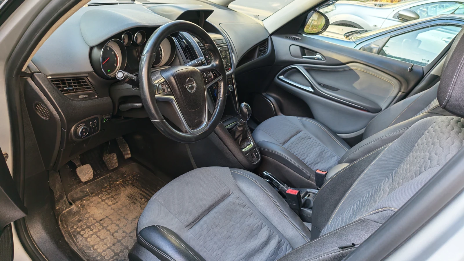 Opel Zafira, снимка 7 - Автомобили и джипове - 55879141