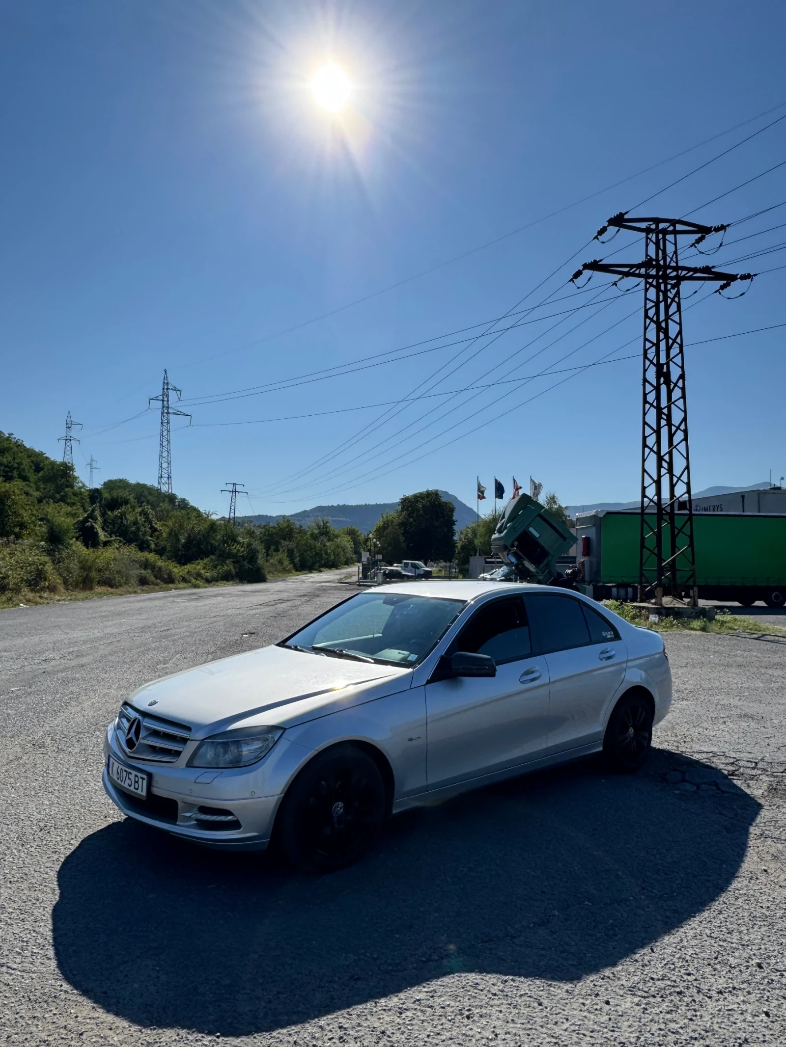 Mercedes-Benz C 200, снимка 2 - Автомобили и джипове - 56023788