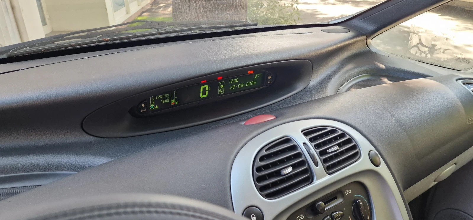 Citroen C4 Picasso, снимка 8 - Автомобили и джипове - 56224806