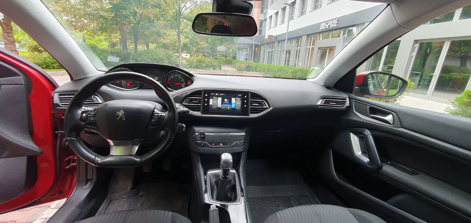 Peugeot 308, снимка 7 - Автомобили и джипове - 56345419
