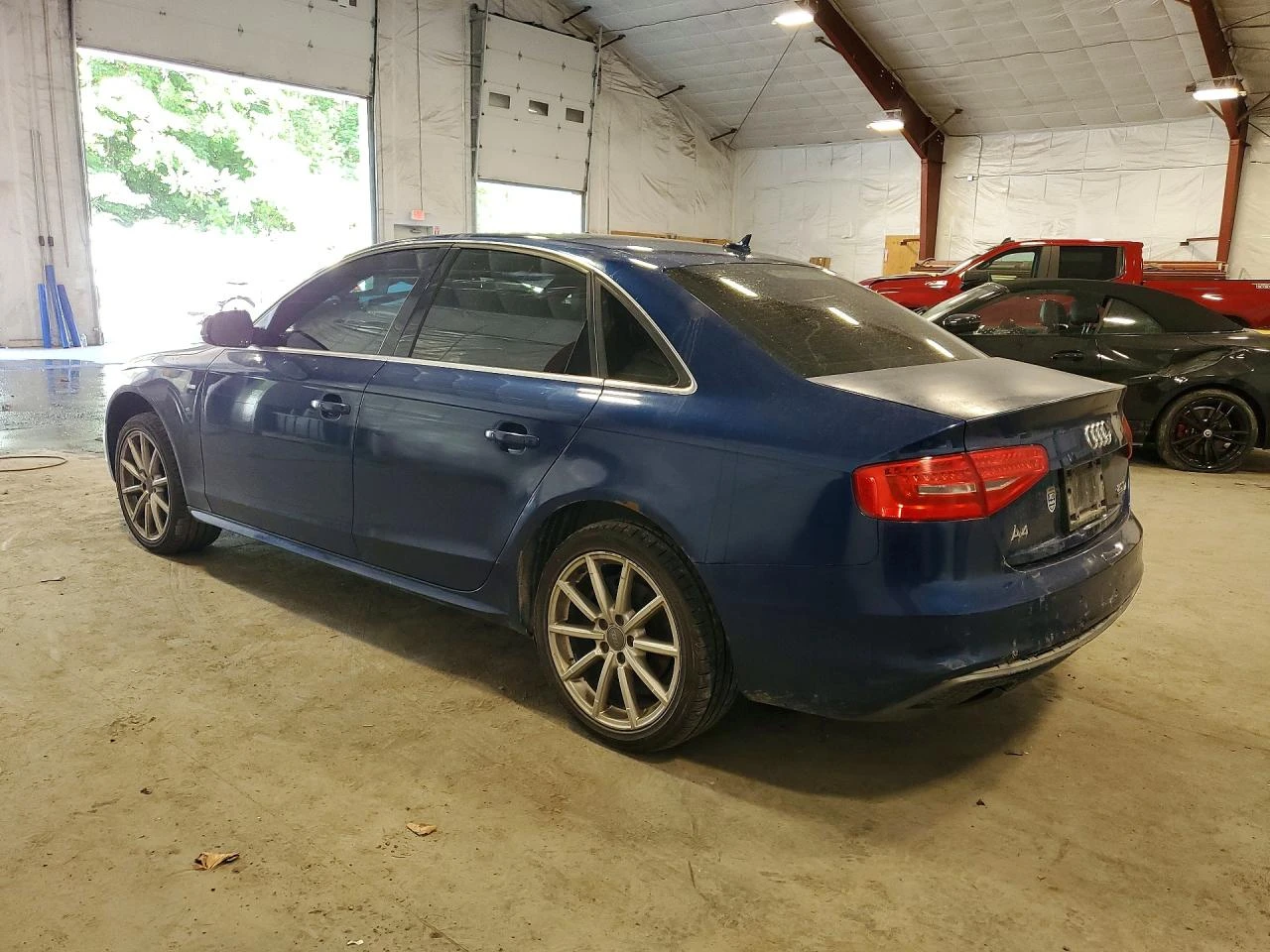Audi A4 2.0l Premium Plus S-Line, снимка 2 - Автомобили и джипове - 56350267