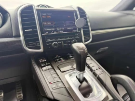 Porsche Cayenne * GTS * PANO* KEYLESS* ПОДГРЕВ* , снимка 9