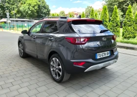 Kia Stonic 1.6 CRDi PREMIUM /ПОДГРЕВ /KEYLESS /КАМЕРА/КОЖА, снимка 5