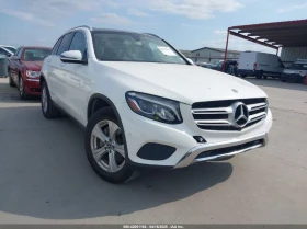  Mercedes-Benz GLC 30...