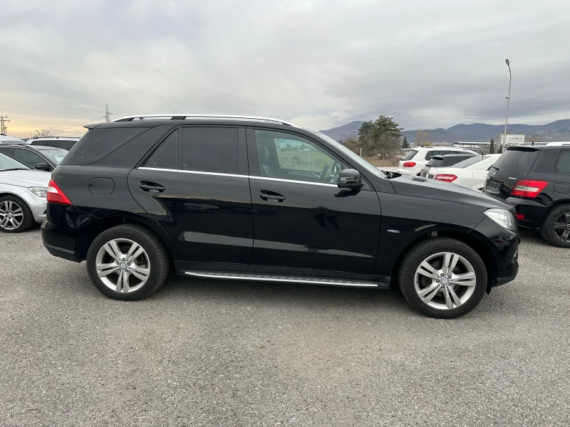 Mercedes-Benz ML 350 КАТО НОВ, снимка 7 - Автомобили и джипове - 48071498