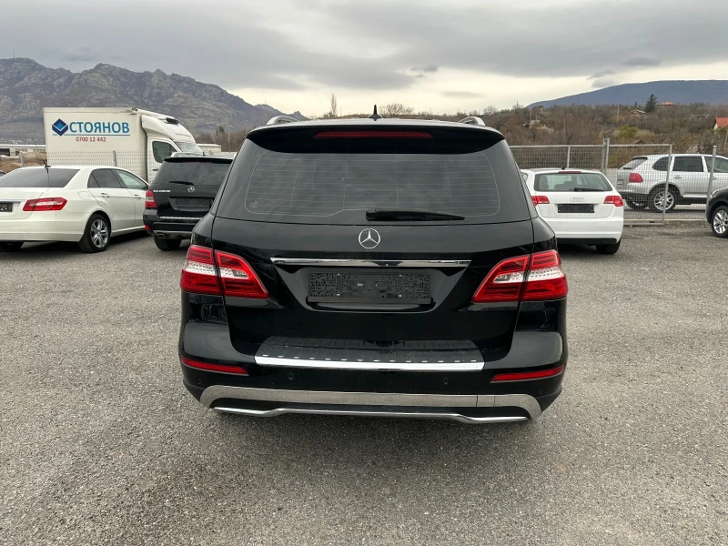 Mercedes-Benz ML 350 КАТО НОВ, снимка 5 - Автомобили и джипове - 48071498