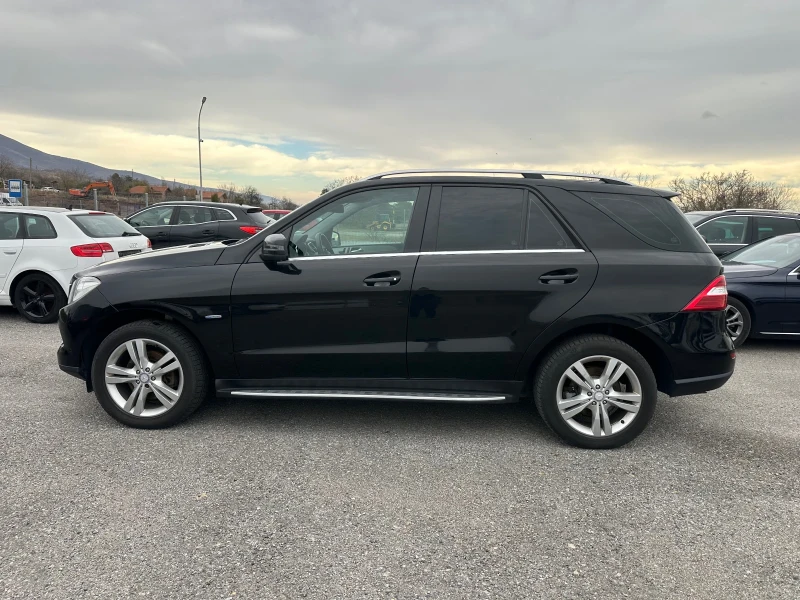 Mercedes-Benz ML 350 КАТО НОВ, снимка 8 - Автомобили и джипове - 48071498