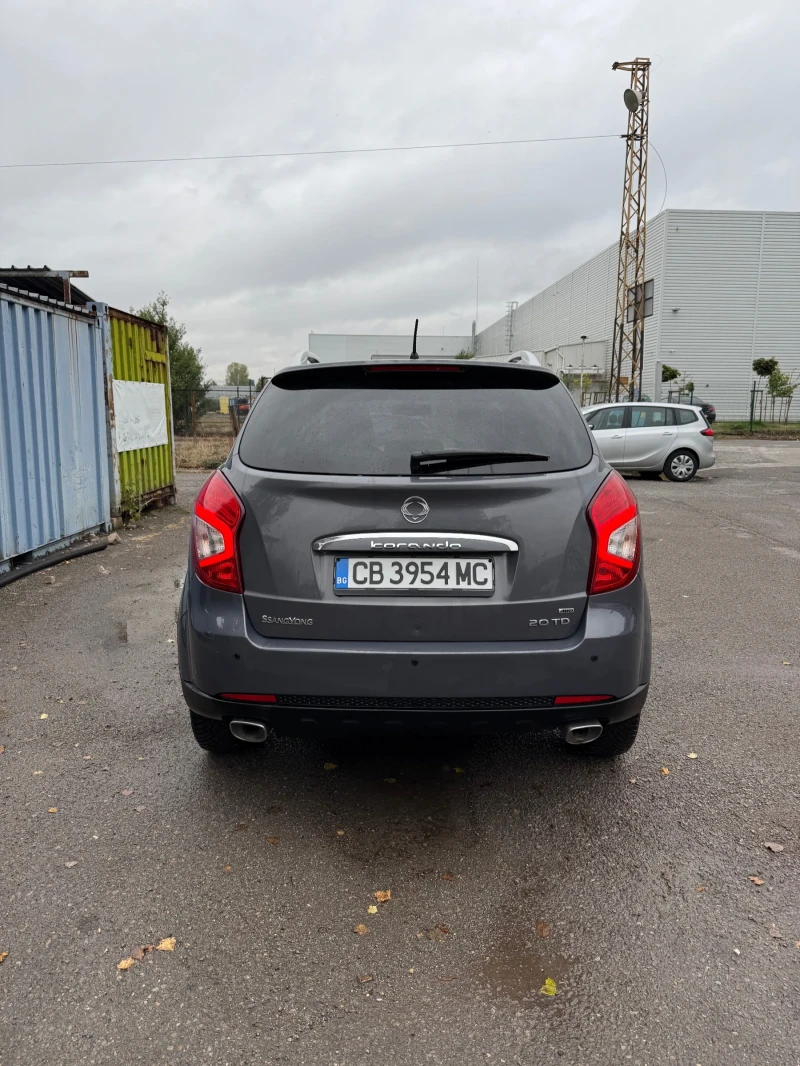 SsangYong Korando Automatic 4x4, снимка 5 - Автомобили и джипове - 52648942