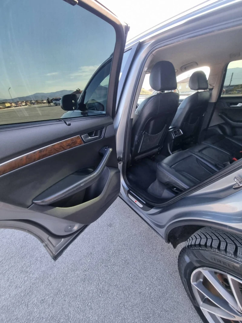Audi Q5, снимка 11 - Автомобили и джипове - 52812807