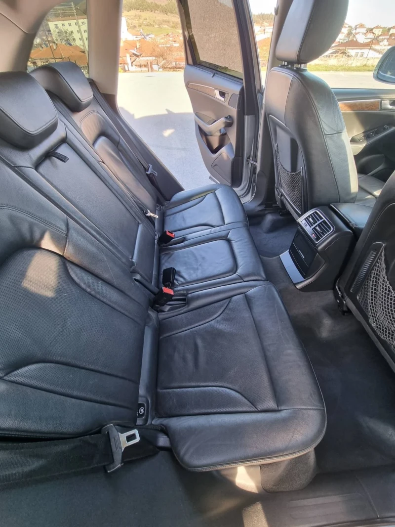 Audi Q5, снимка 8 - Автомобили и джипове - 52812807