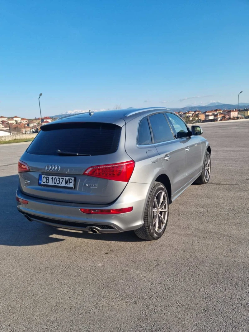 Audi Q5, снимка 4 - Автомобили и джипове - 52812807