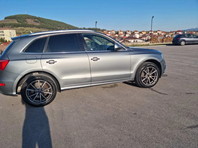 Audi Q5, снимка 5 - Автомобили и джипове - 52812807