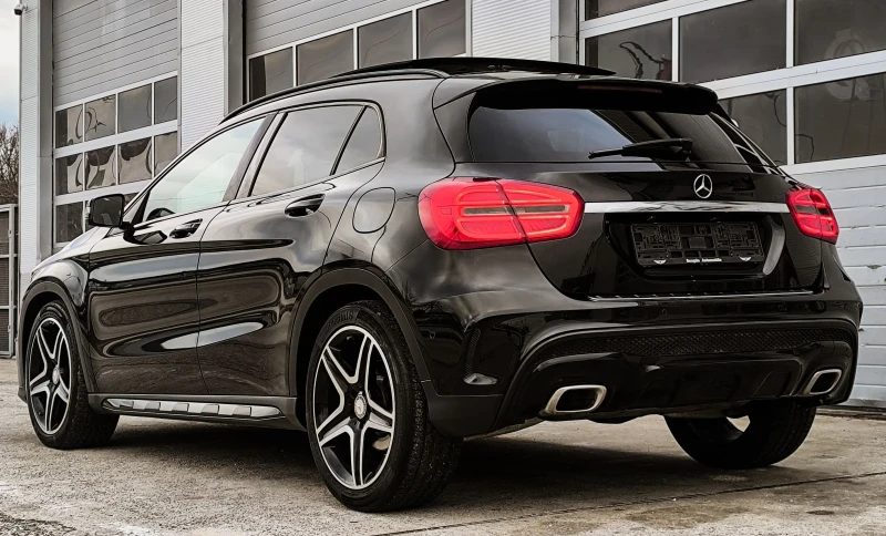 Mercedes-Benz GLA 200 2.2D AMG-LINE ПАНОРАМА SHADOW LINE GERMANY , снимка 4 - Автомобили и джипове - 53477856