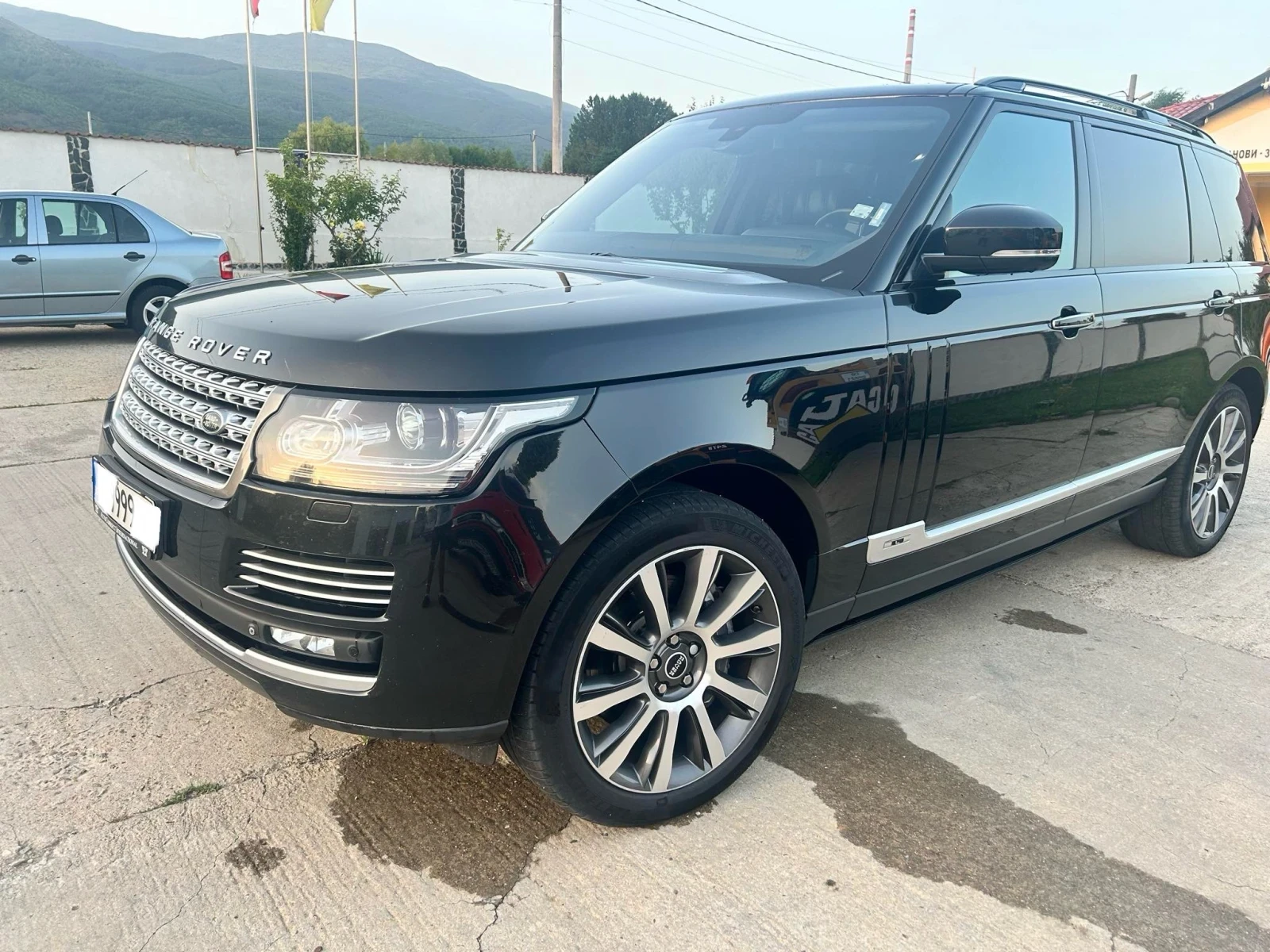 Land Rover Range rover 4, 4TD V8 Business AUTOBIOGRAPHY  - изображение 3