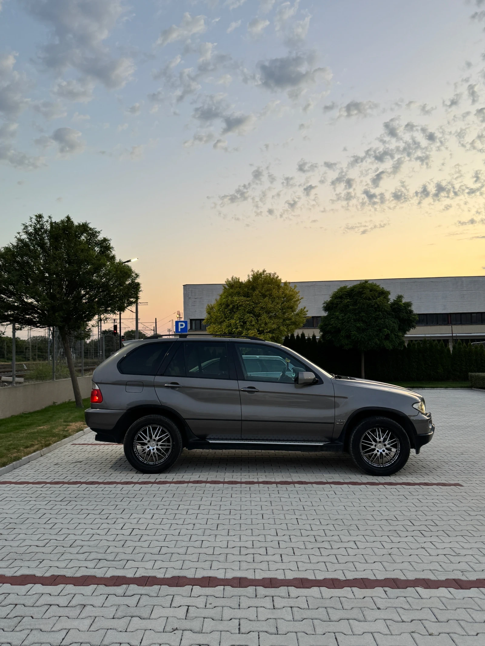 BMW X5 3.0D - изображение 8