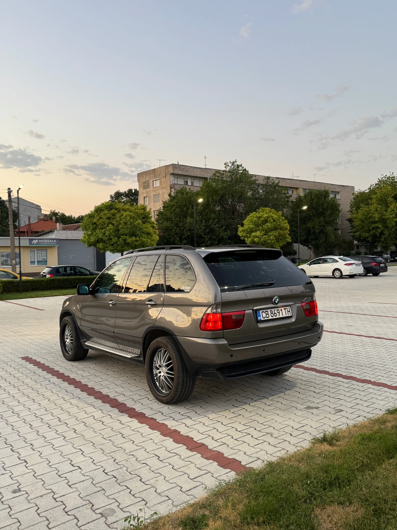 BMW X5 3.0D - изображение 5