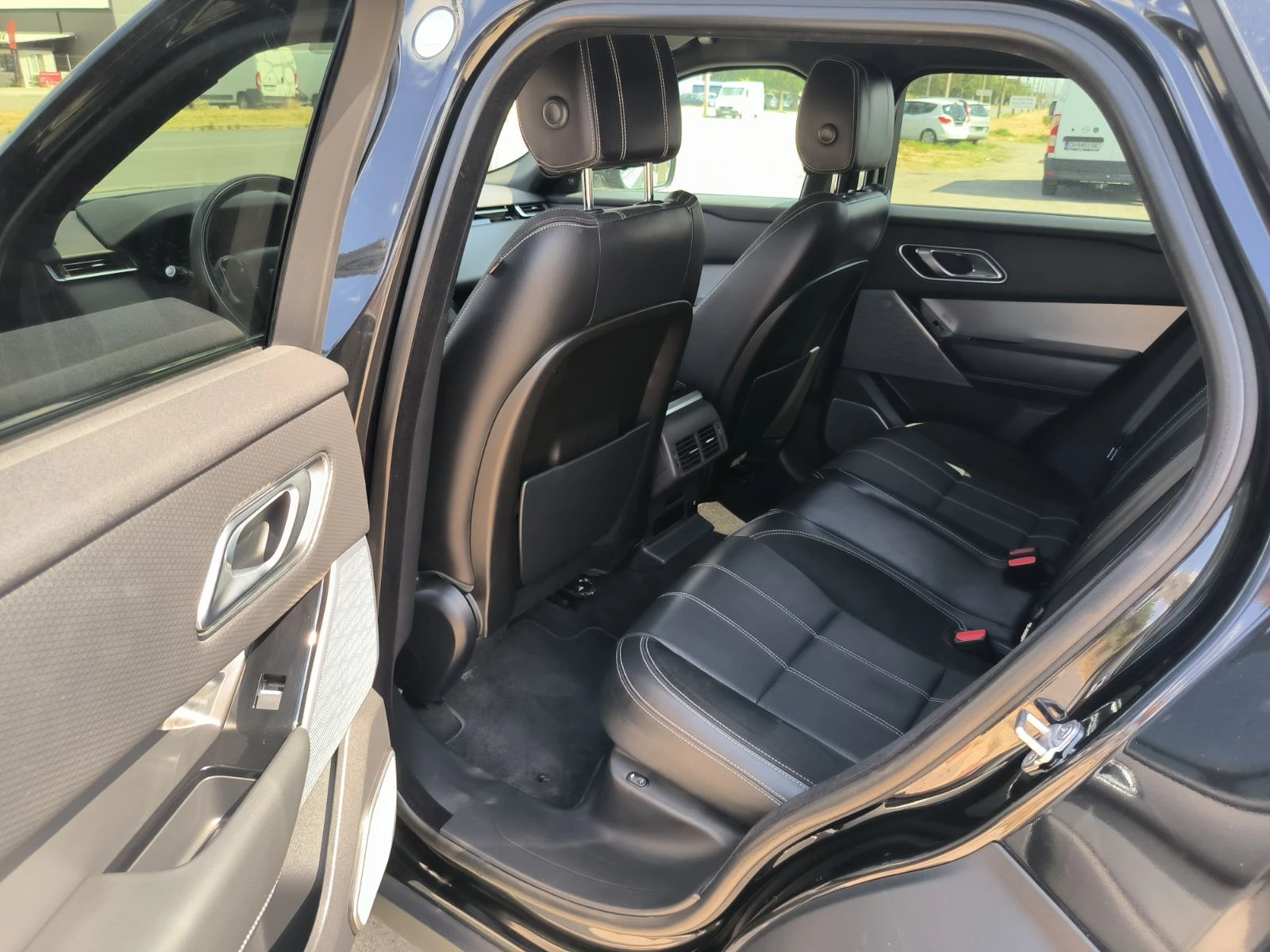 Land Rover Range Rover Velar Navi-Kamera-Keyless-Panorama-Euro-6B | Mobile.bg   16