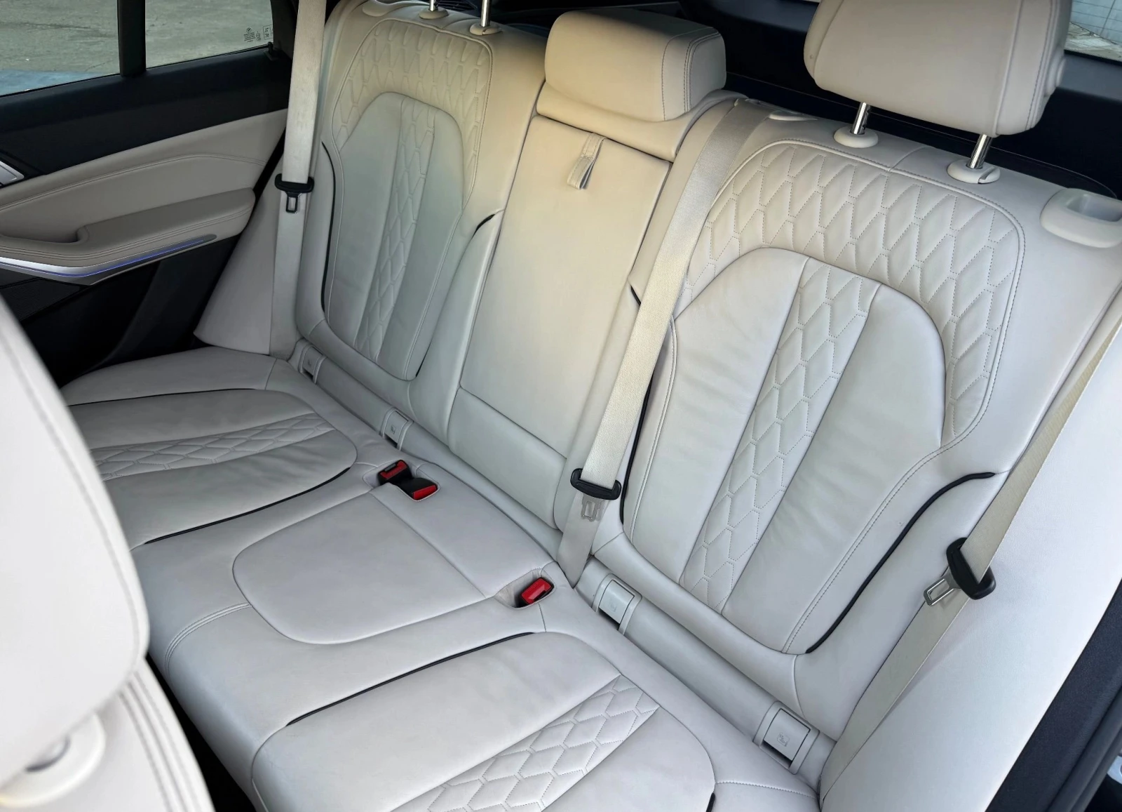 BMW X5 3.0d M-Pack - изображение 7