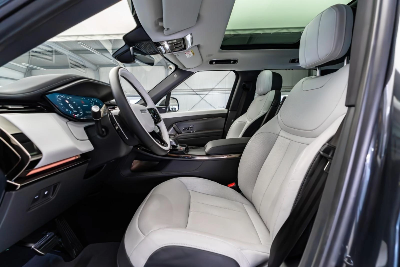 Land Rover Range Rover Sport P460e/PLUG-IN/DYNAMIC SE/MATT/MERIDIAN/PANO/360/ - изображение 8