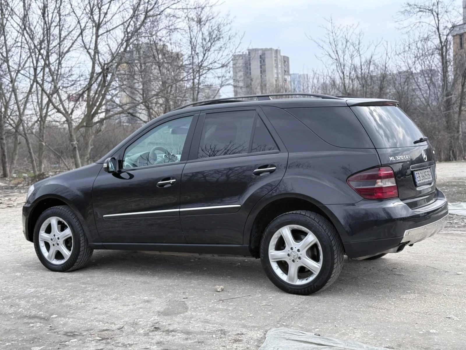 Mercedes-Benz ML 320 4MATIC/КОЖА/ANDROID/CARPLAY/КЛИМАТРОНИК!!!, снимка 7 - Автомобили и джипове - 53820811