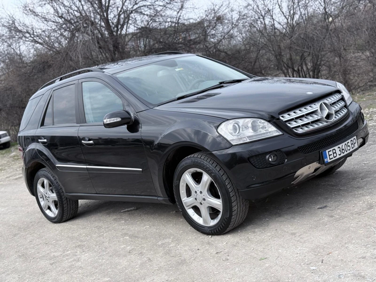 Mercedes-Benz ML 320 4MATIC/КОЖА/ANDROID/CARPLAY/КЛИМАТРОНИК!!!, снимка 3 - Автомобили и джипове - 53820811