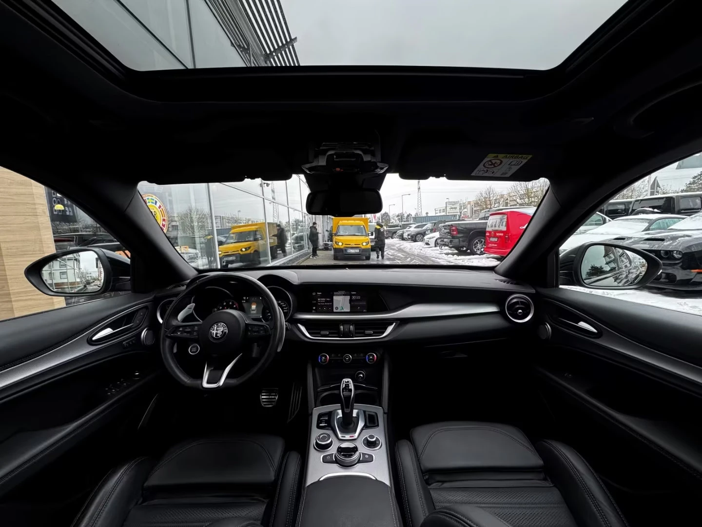 Alfa Romeo Stelvio VELOCE/Q4/280HP/CAM/H&K/PANO/ACC/1003v - изображение 10