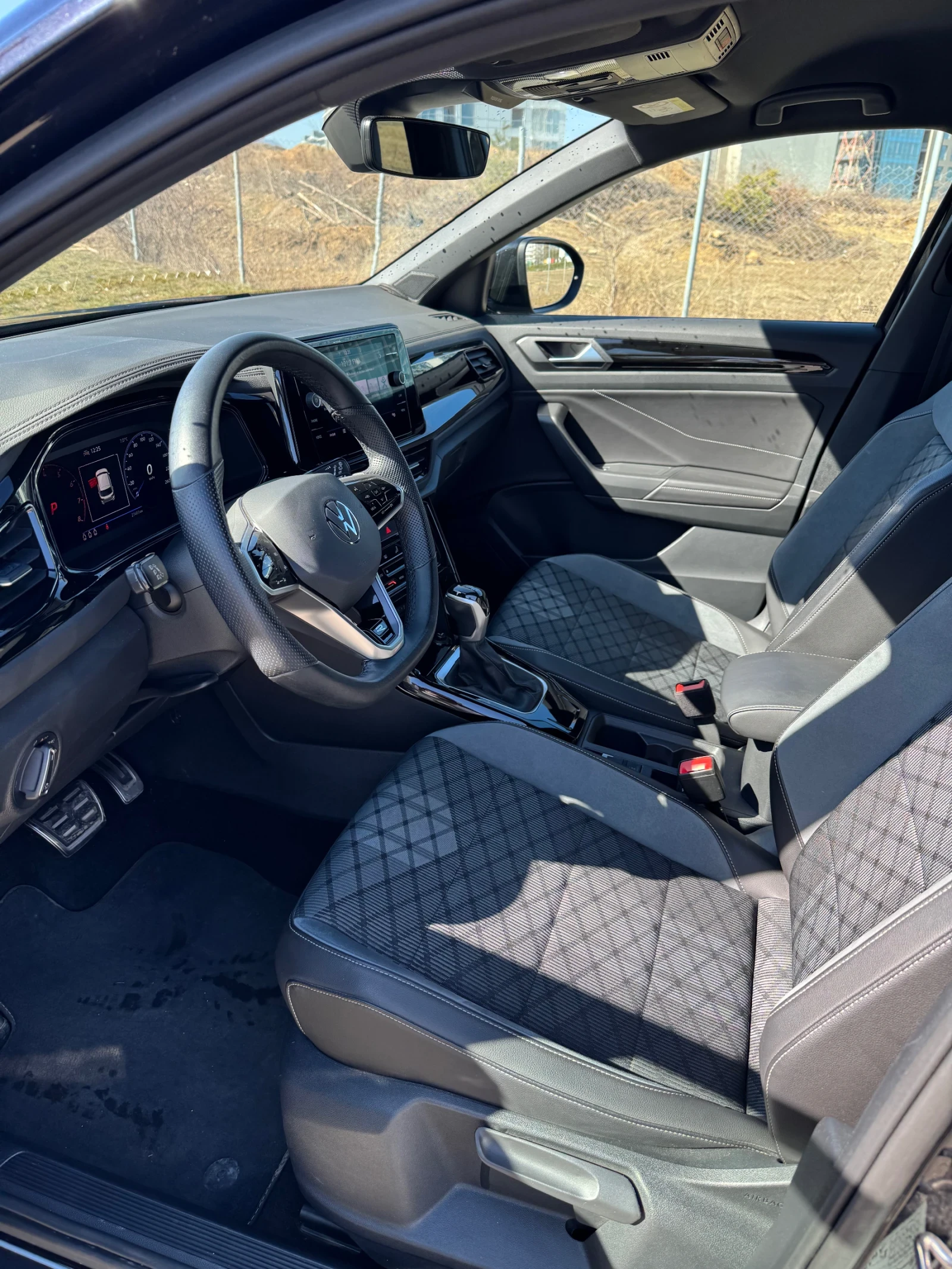 VW T-Roc  - изображение 9