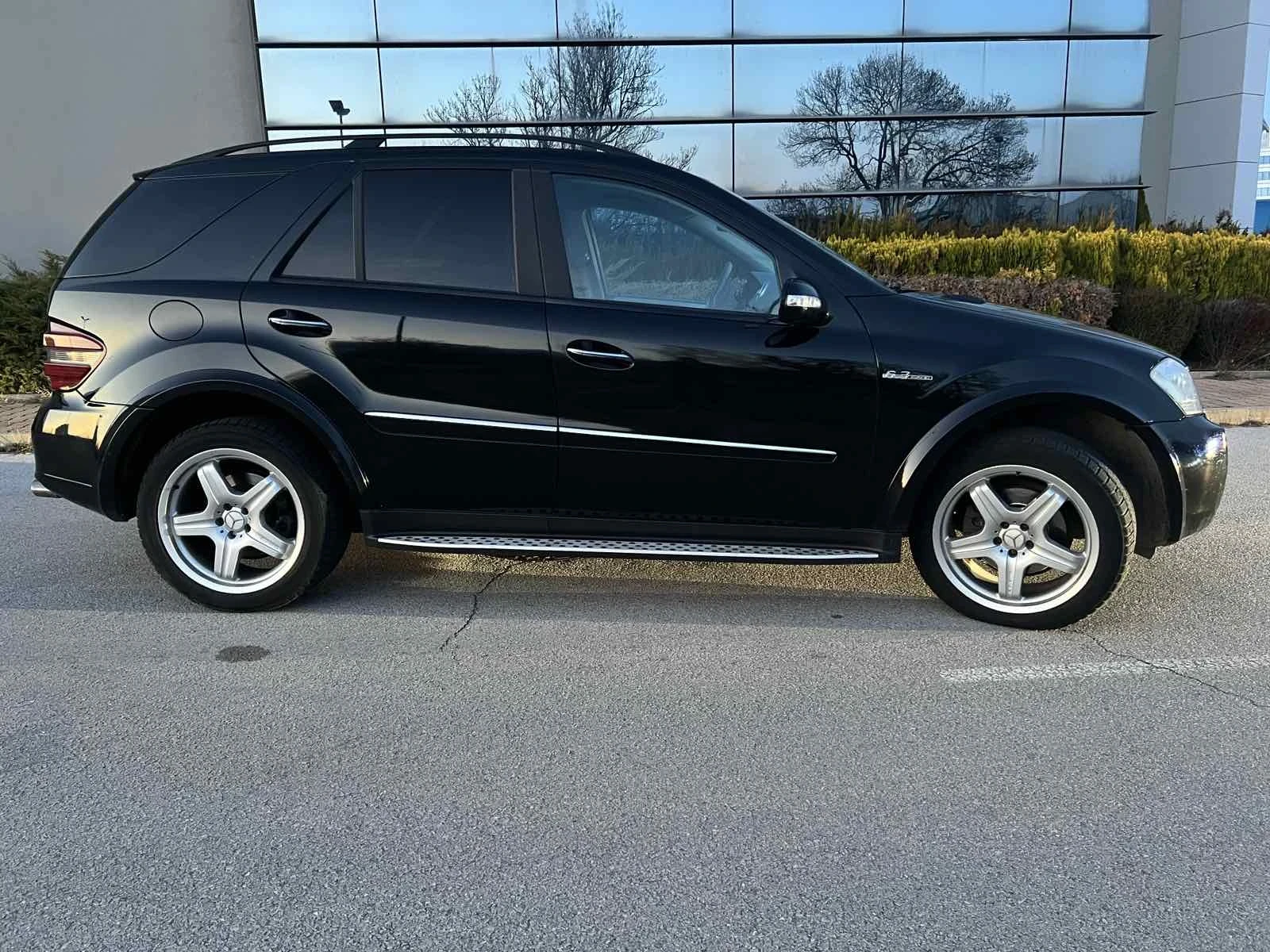 Mercedes-Benz ML AMG , снимка 4 - Автомобили и джипове - 53760843
