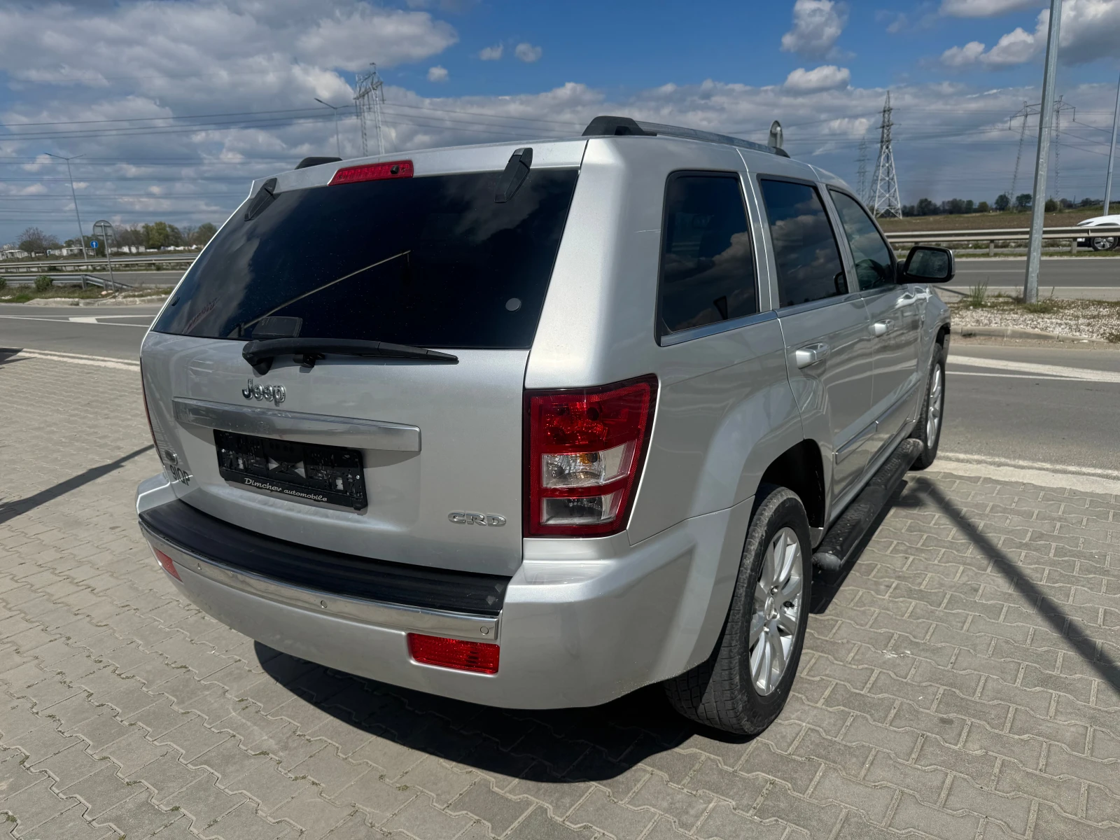 Jeep Grand cherokee Overland, снимка 6 - Автомобили и джипове - 54157374