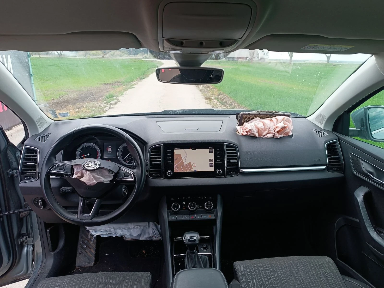 Skoda Karoq 1.5TSI   DPC, снимка 6 - Автомобили и джипове - 54322834