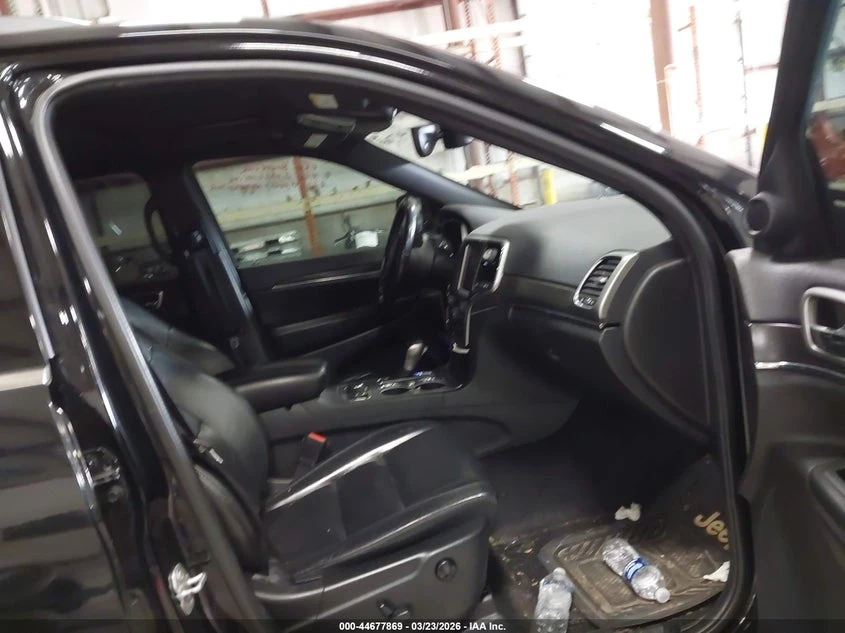 Jeep Grand cherokee 3.6l Limited 4X4, снимка 5 - Автомобили и джипове - 54368413