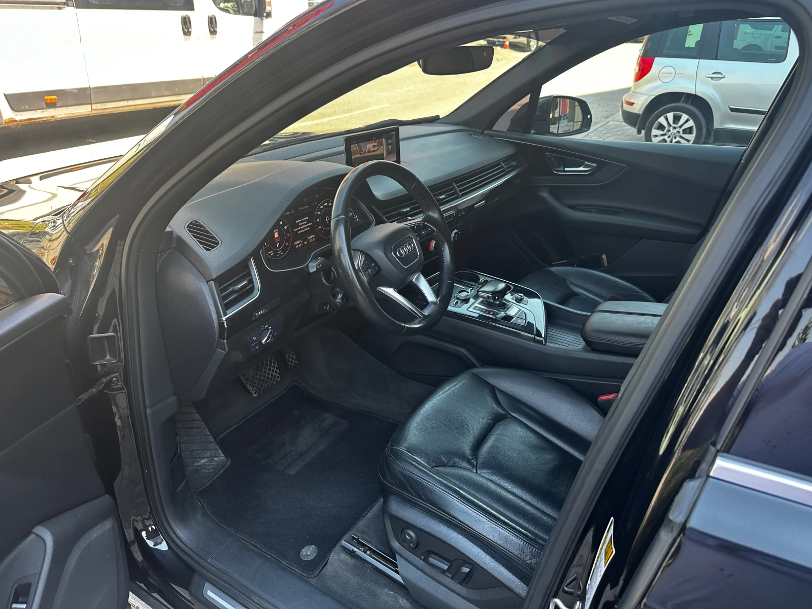 Audi Q7 3.0TFSI, снимка 14 - Автомобили и джипове - 54373526
