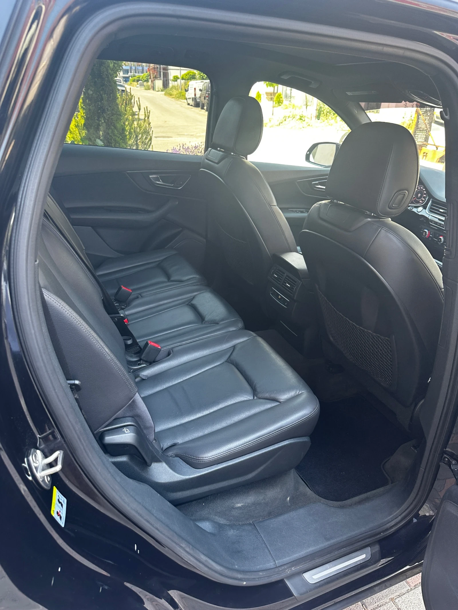 Audi Q7 3.0TFSI, снимка 12 - Автомобили и джипове - 54373526