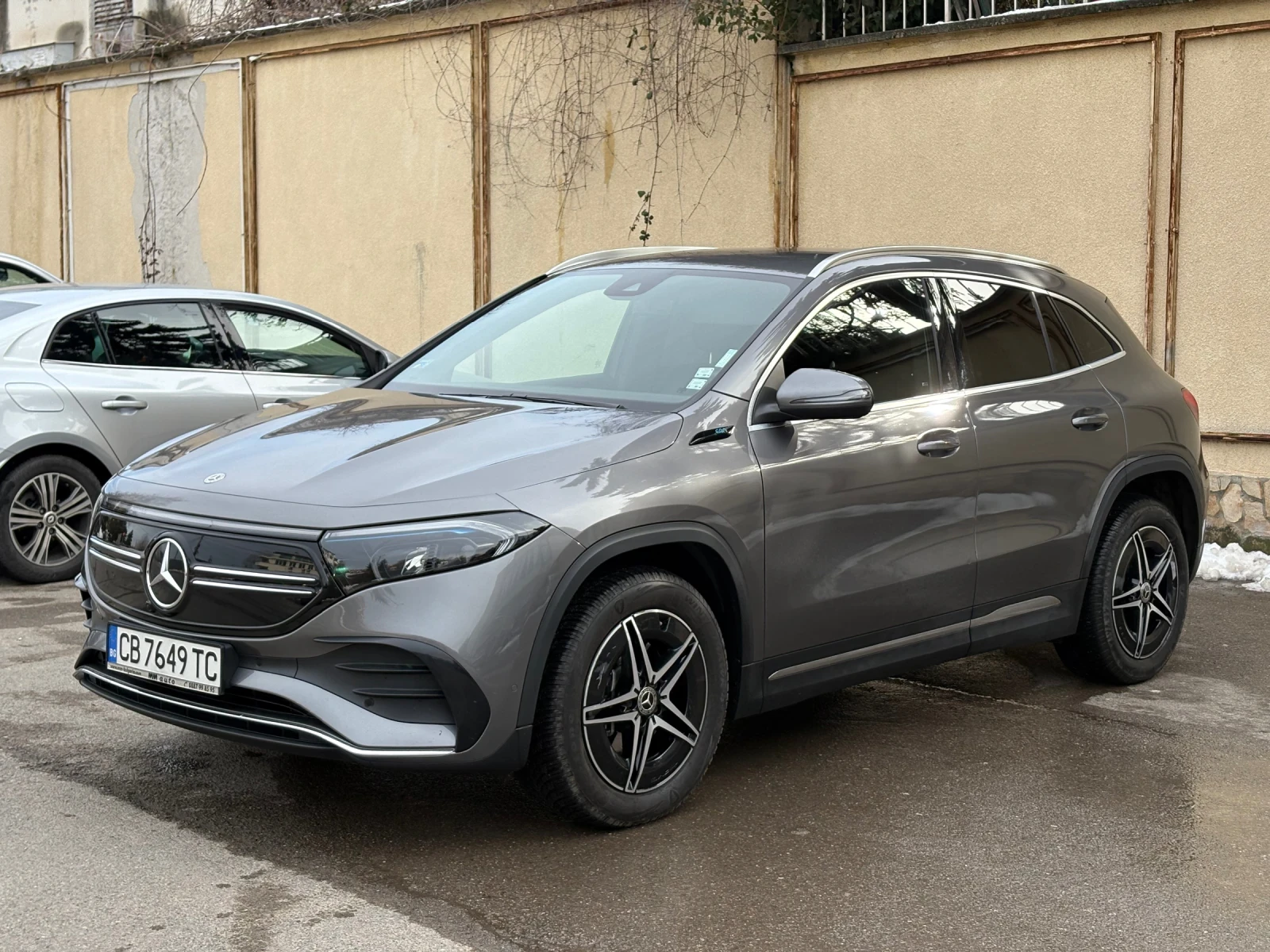 Mercedes-Benz EQA, снимка 3 - Автомобили и джипове - 54413668