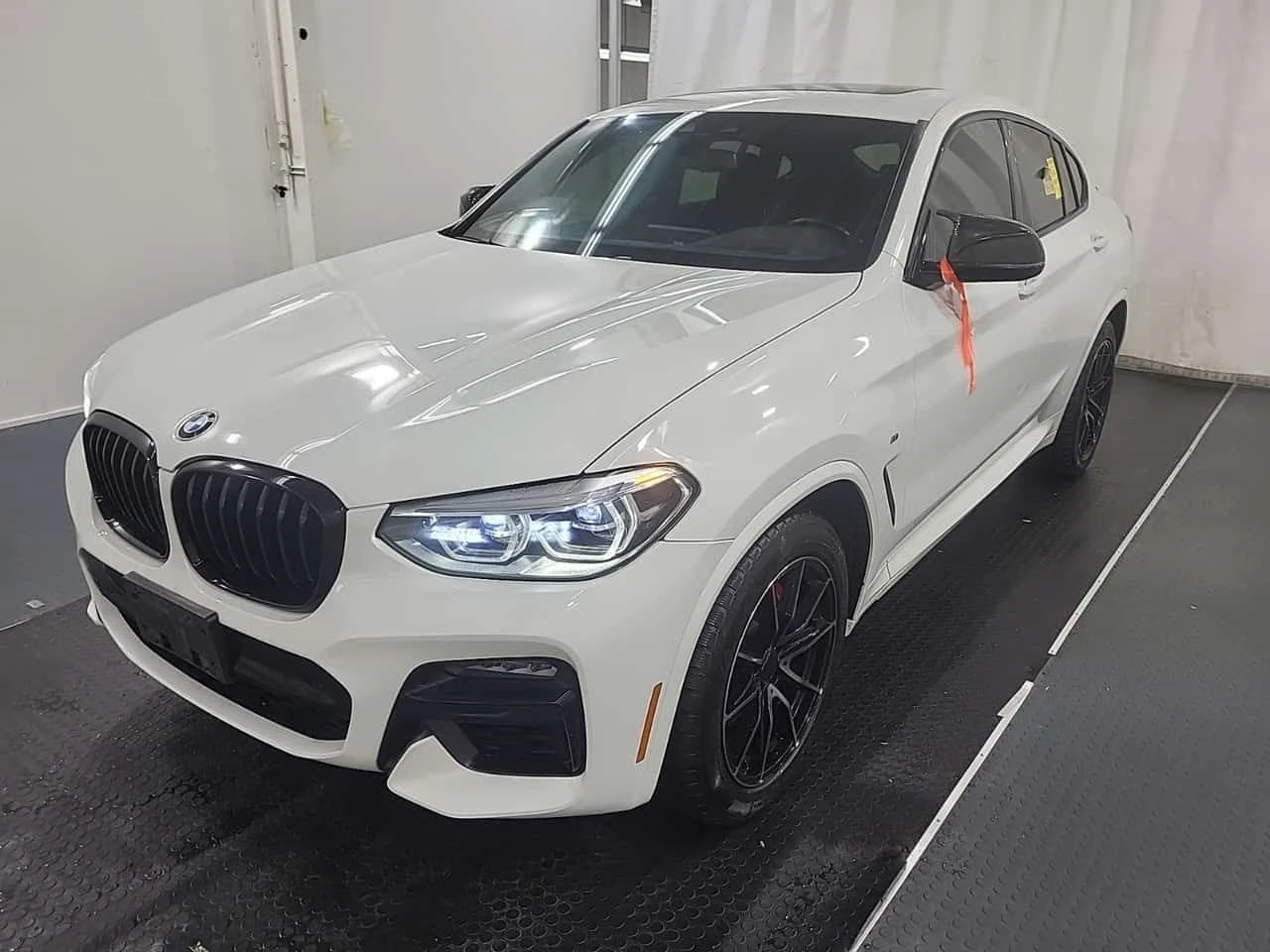 BMW X4 M40I * ДИГИТАЛЕН КИЛОМЕТРАЖ* АМБИЕНТНО ОСВЕТЛЕНИЕ*
