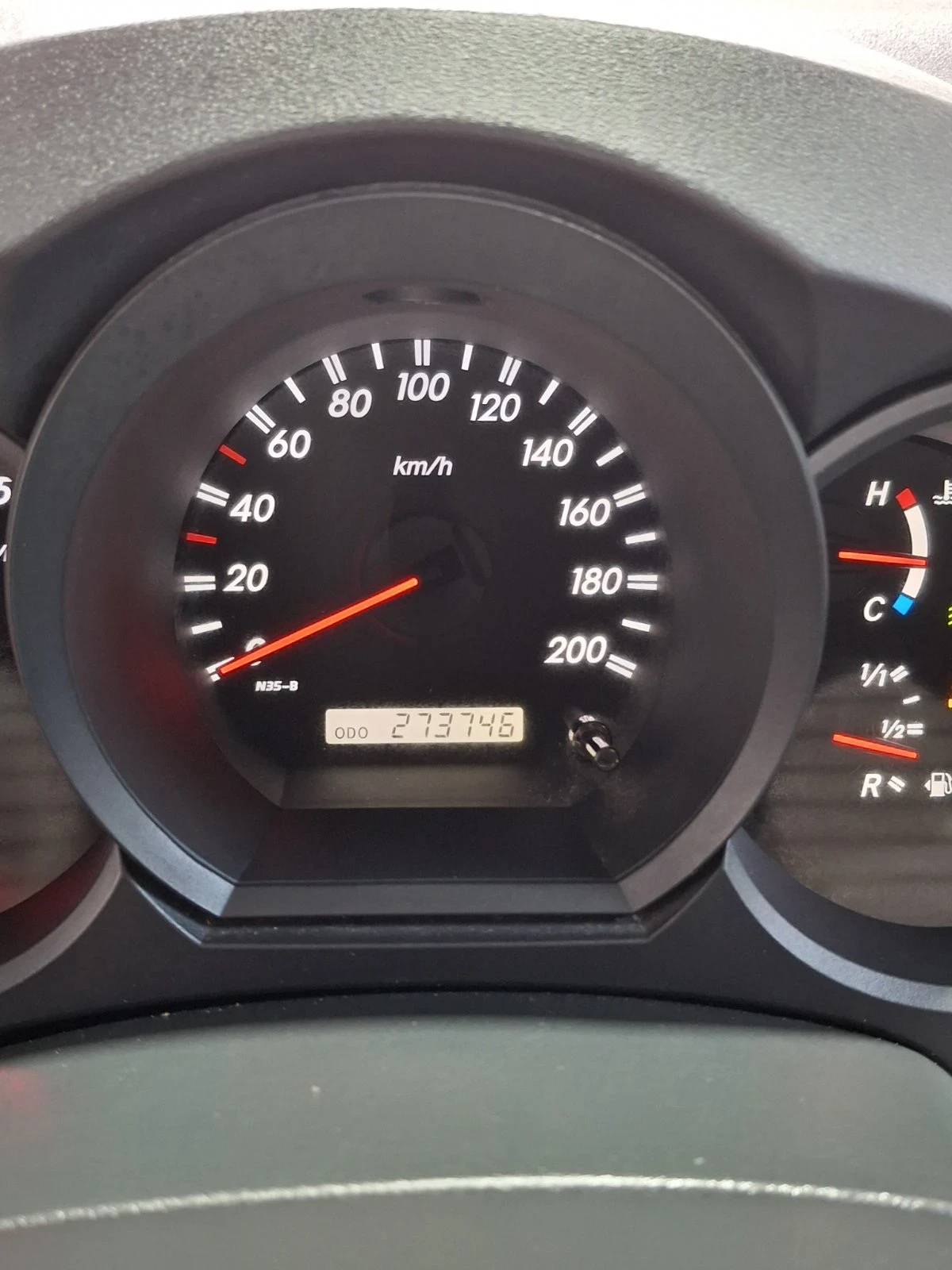 Toyota Hilux 3.0 D4D, снимка 14 - Автомобили и джипове - 54799413