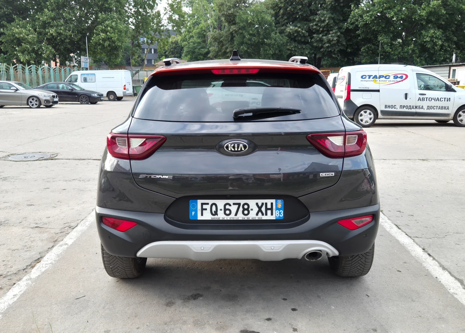 Kia Stonic 1.6 CRDi PREMIUM /ПОДГРЕВ /KEYLESS /КАМЕРА/КОЖА, снимка 7 - Автомобили и джипове - 54933989