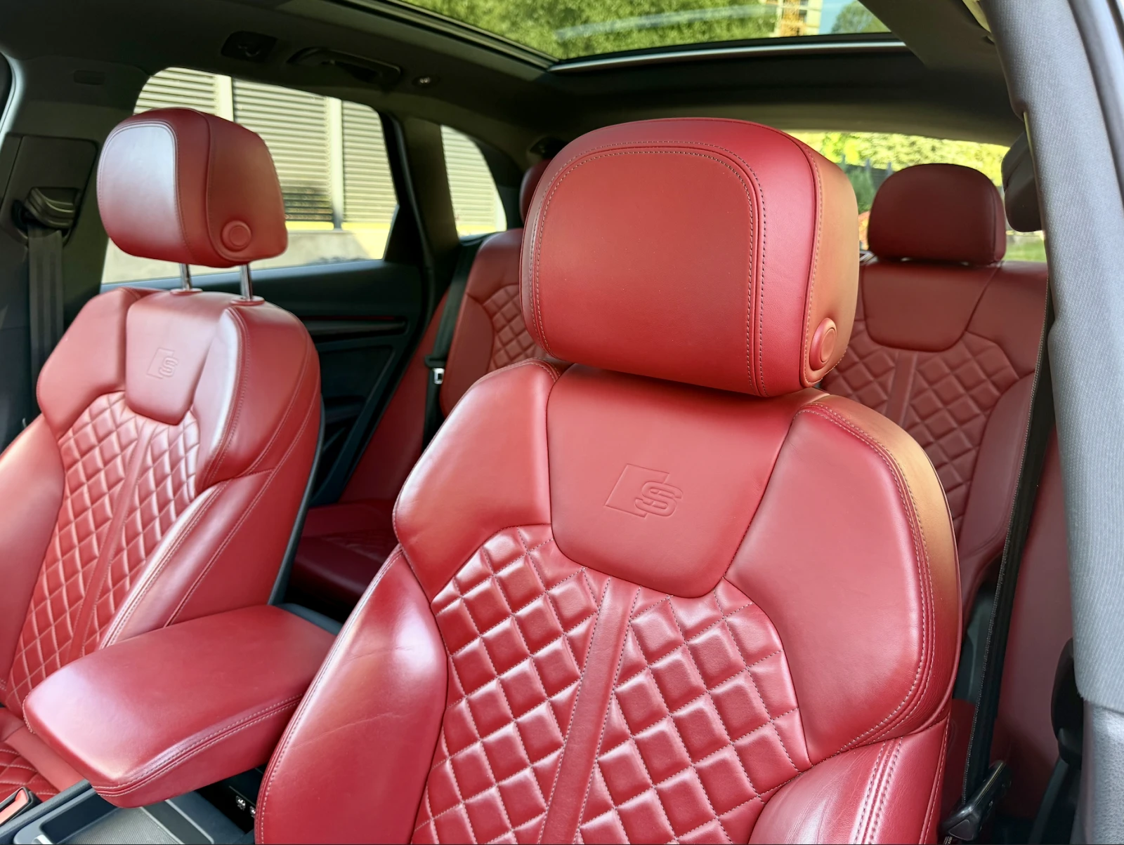 Audi SQ5 3.0 TFSI/360/Head-up/3D B&O/Панорама/Дигитално, снимка 3 - Автомобили и джипове - 54943521