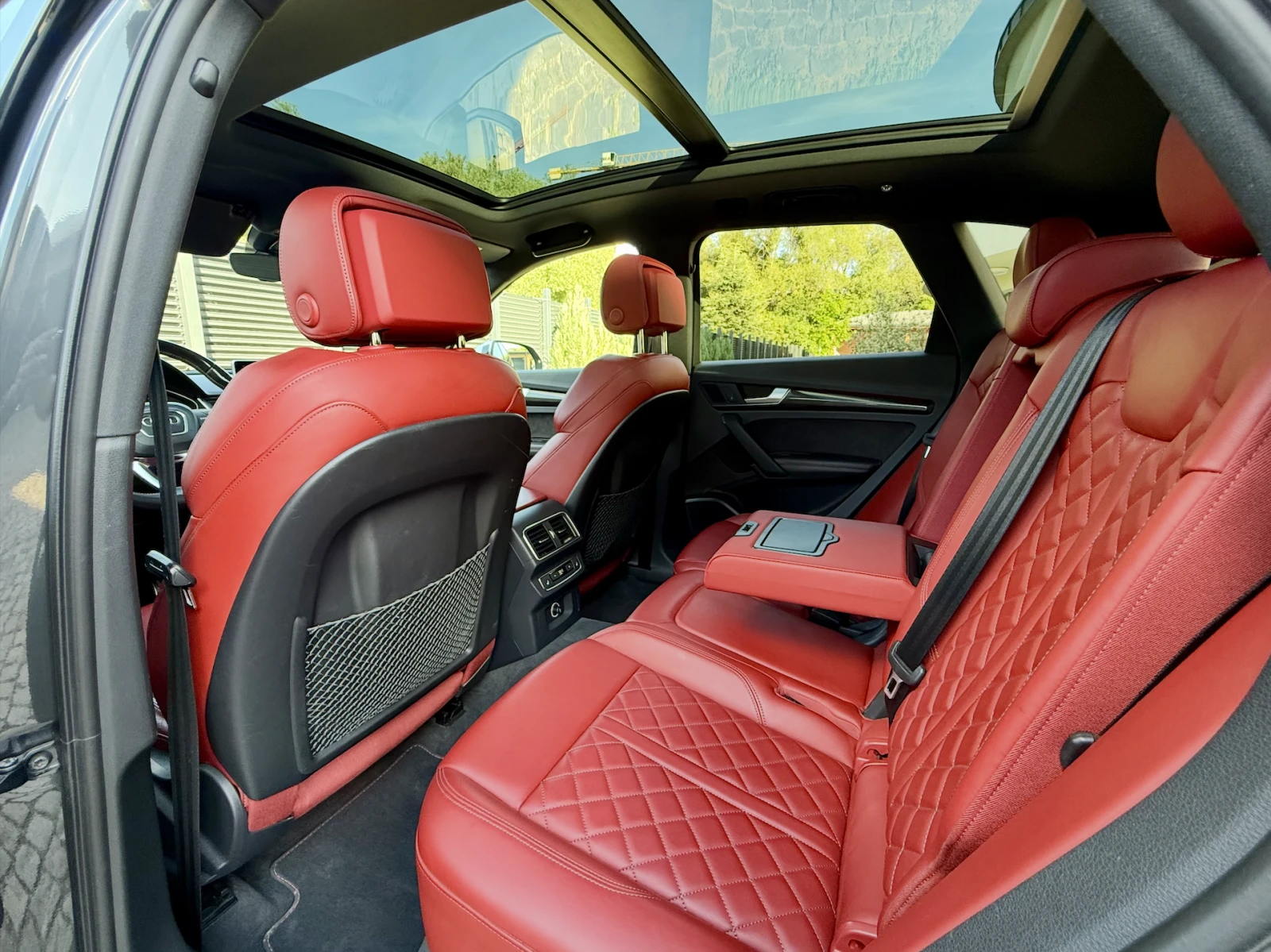 Audi SQ5 3.0 TFSI/360/Head-up/3D B&O/Панорама/Дигитално, снимка 8 - Автомобили и джипове - 54943521