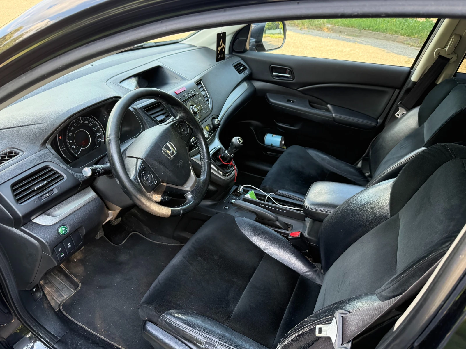 Honda Cr-v 2.2 DTEC, снимка 6 - Автомобили и джипове - 54999690