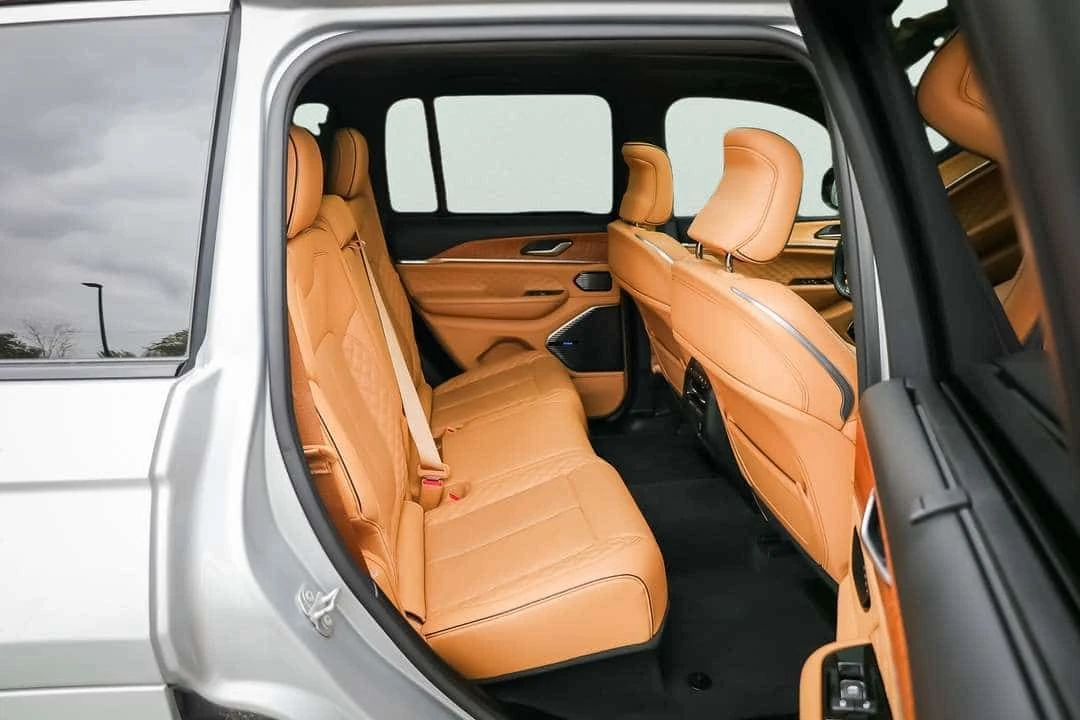 Jeep Grand cherokee * 5.7 HEMI V8 * ��������� ���� �� �������� *  | Mobile.bg � ����������� 16