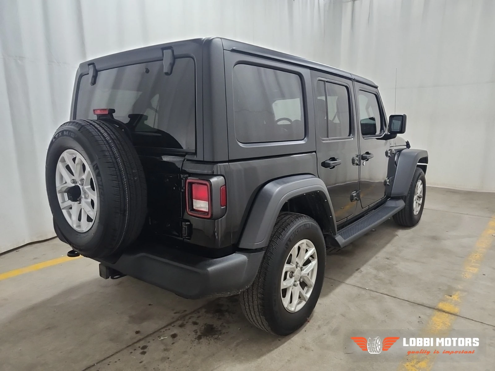 Jeep Wrangler, снимка 2 - Автомобили и джипове - 55955719