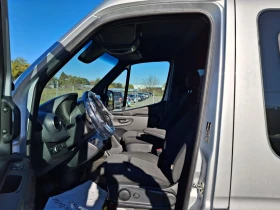Mercedes-Benz Sprinter 319 Tourer V6 4x4 | Mobile.bg    7