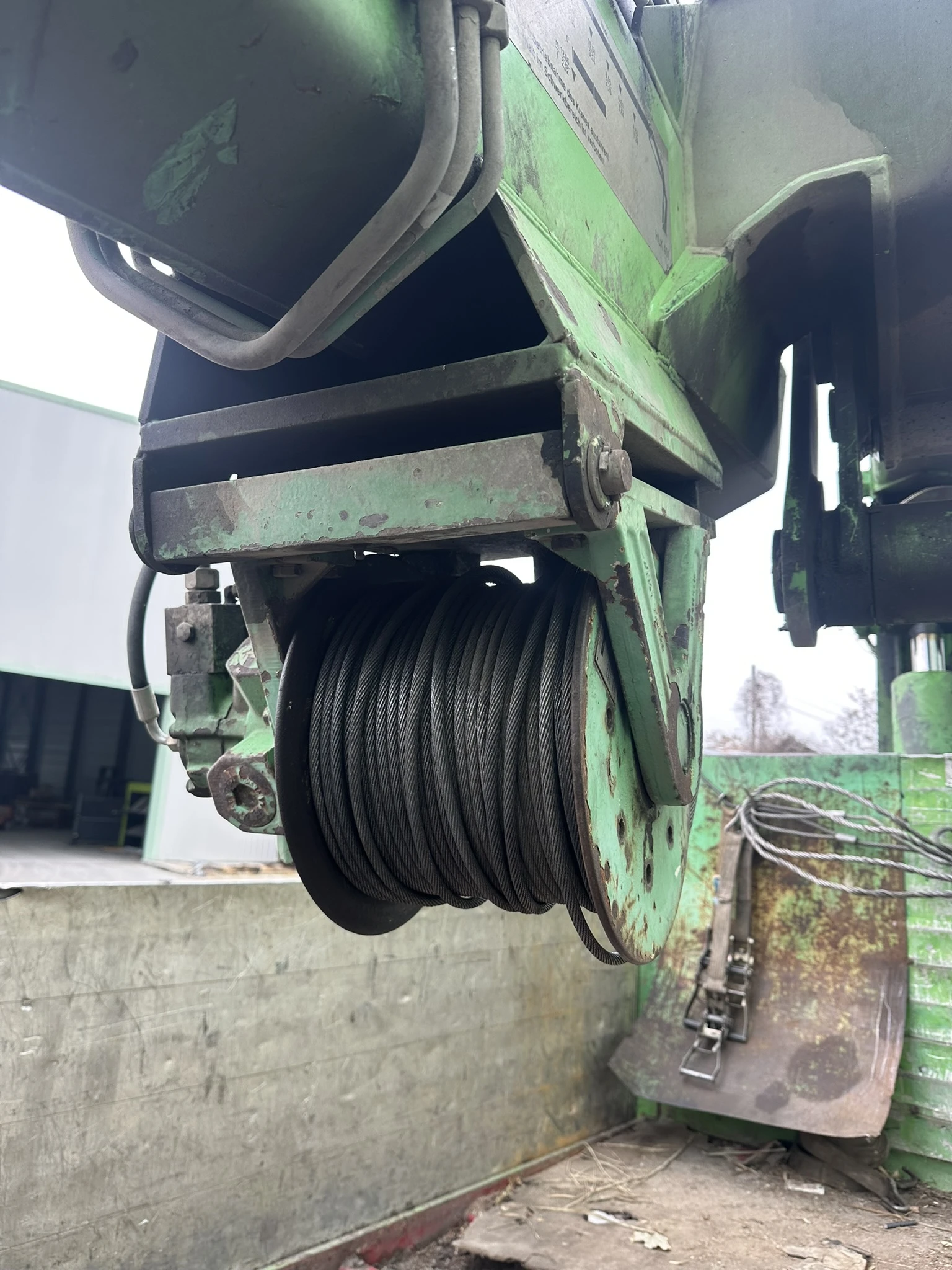 Mercedes-Benz 2538 L - изображение 4