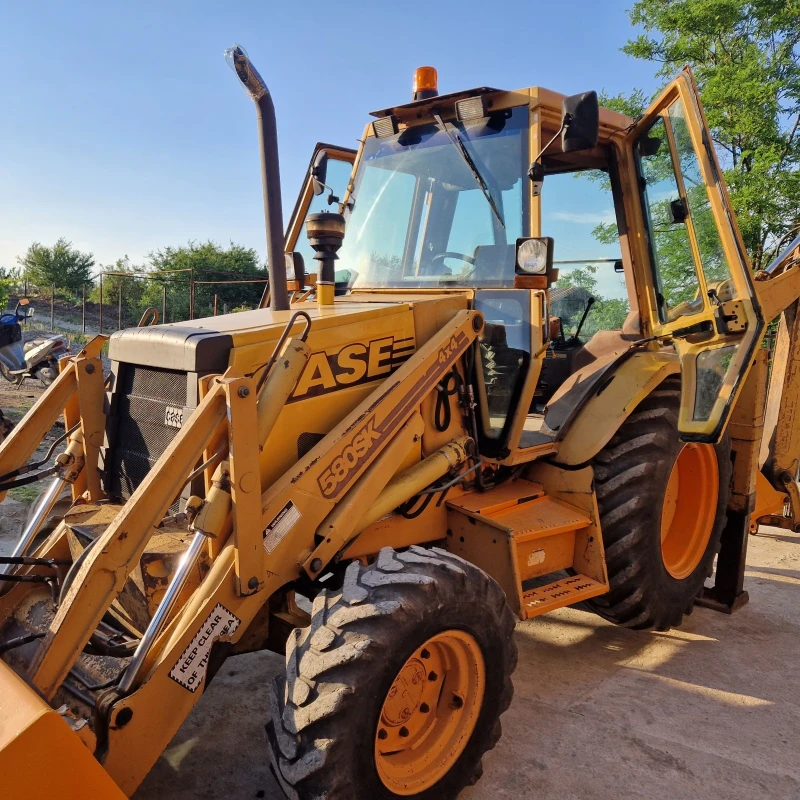 Багер Case 580 SK, снимка 7 - Индустриална техника - 50225853