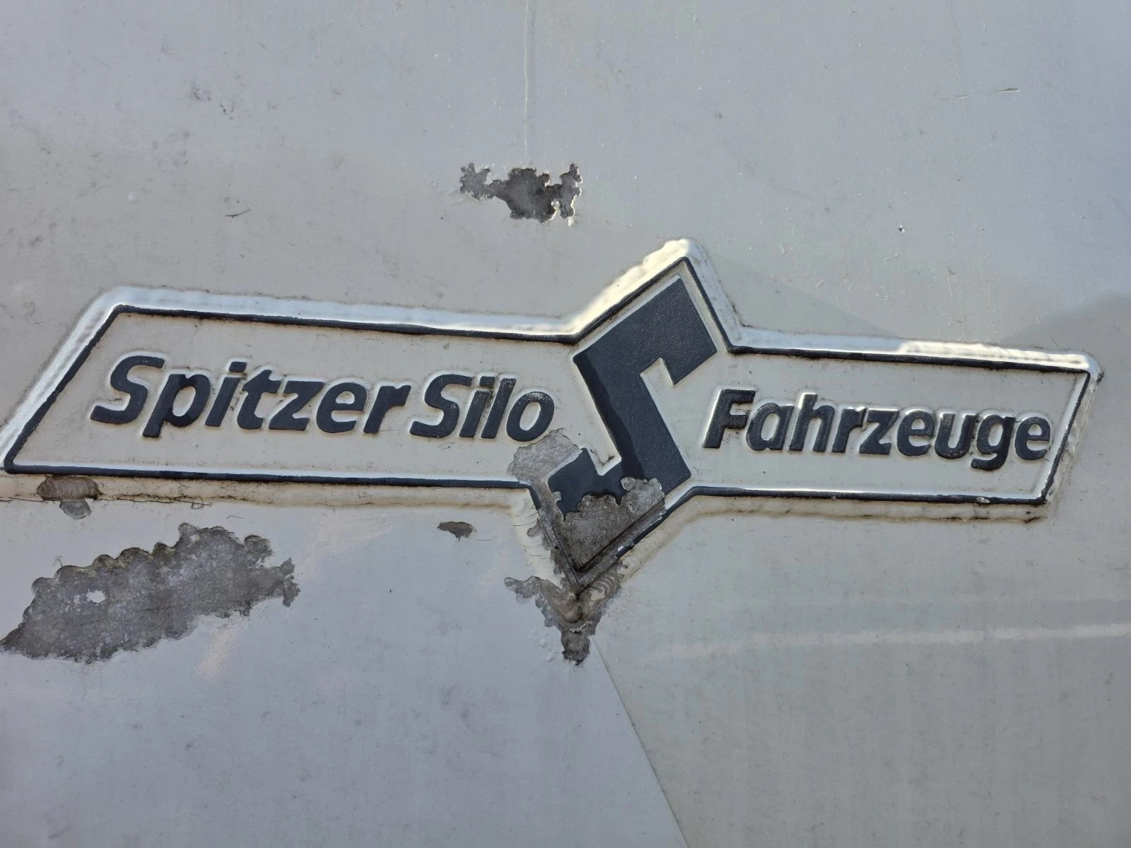 Полуремарке Spitzer, снимка 12 - Ремаркета - 56067453