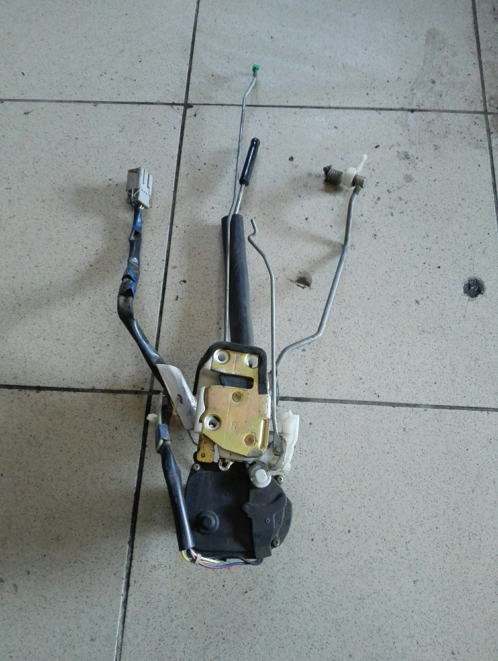 ����� ����� ������ ����� ����� 400 | Mobile.bg � ����������� 1